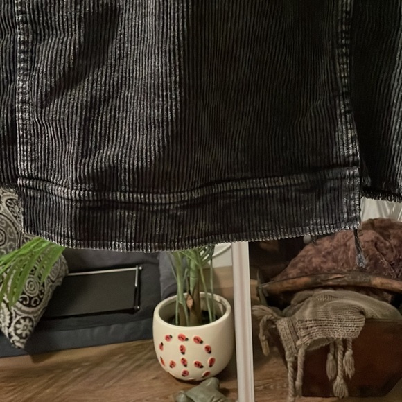 ☮️ Corduroy Jacket - Picture 7 of 7